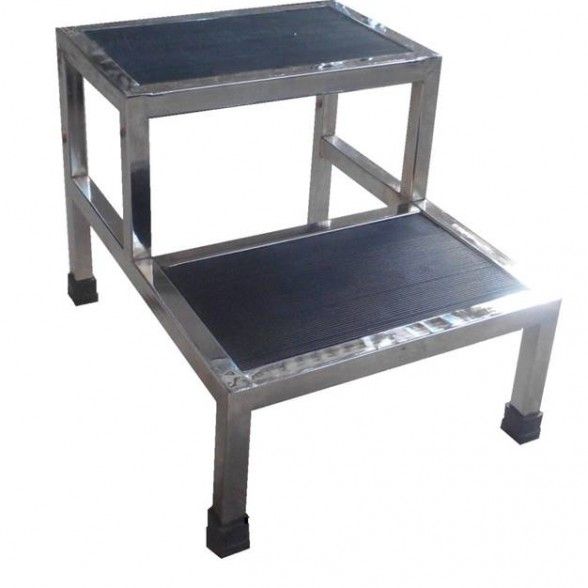 ESCALERILLA DE 2 PELDAÑOS MOD. HO-033
