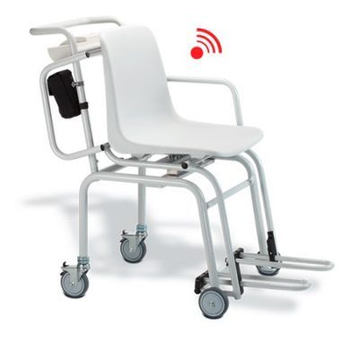 BASCULA DIGITAL SILLA ELECTRONICA 360 CON RUEDAS PIERNERAS CAPACIDAD 300 KG 954 SECA