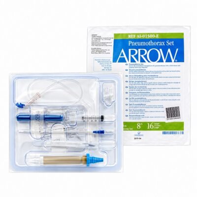Cateter Torax Pneumothorax 8FR x 16 cm con val de Heimlich ARW-AI-01500-E ARROW
